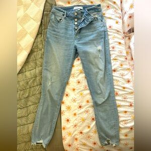 Abercrombie & Fitch Highwaisted Distressed Skinny Jeans